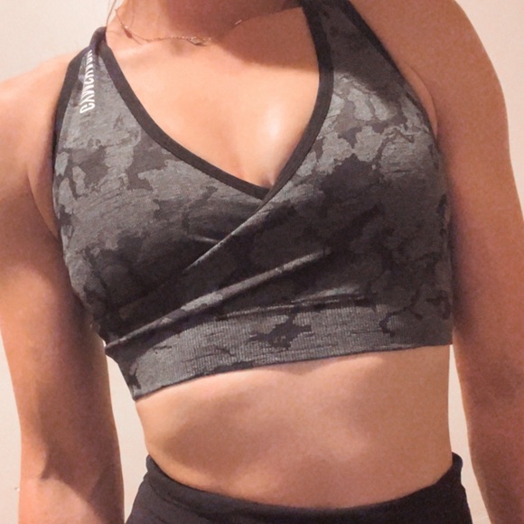 Gymshark Other - GYMSHARK Adapt Camo Seamless Seamless Sports Bra